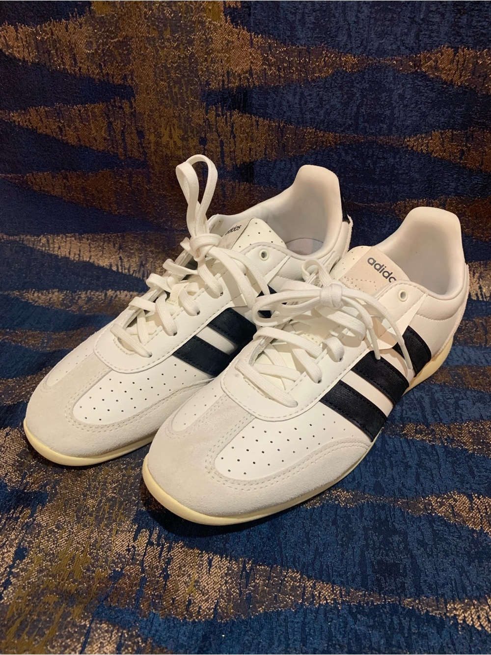 adidas Barreda Lo Sneaker